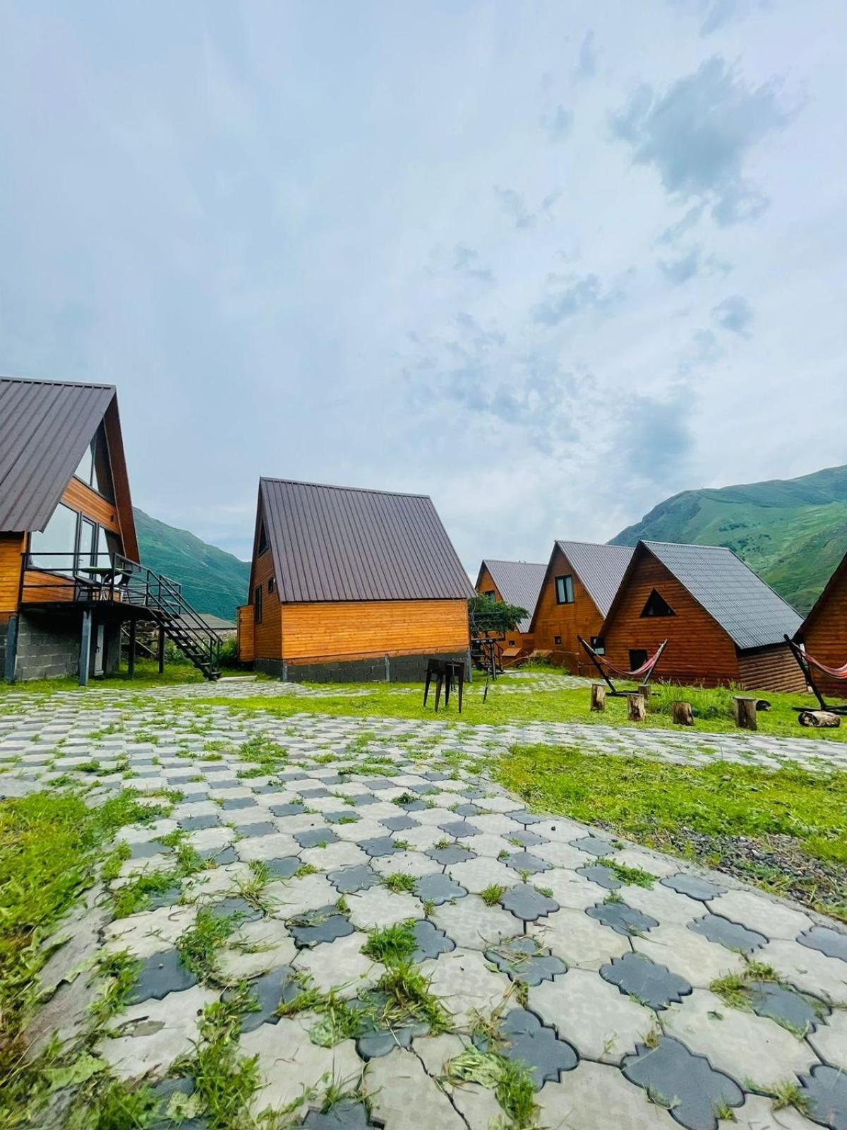 Guesthouse Elli & Cottages Stepancminda Exteriér fotografie